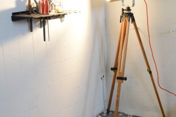 illy lamp tronožac drveni